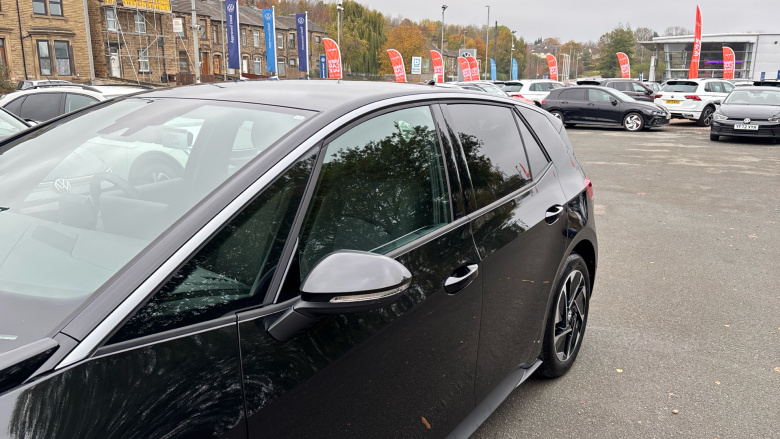 Volkswagen ID.3 150kW Pro 59kWh 5dr Auto Electric Hatchback